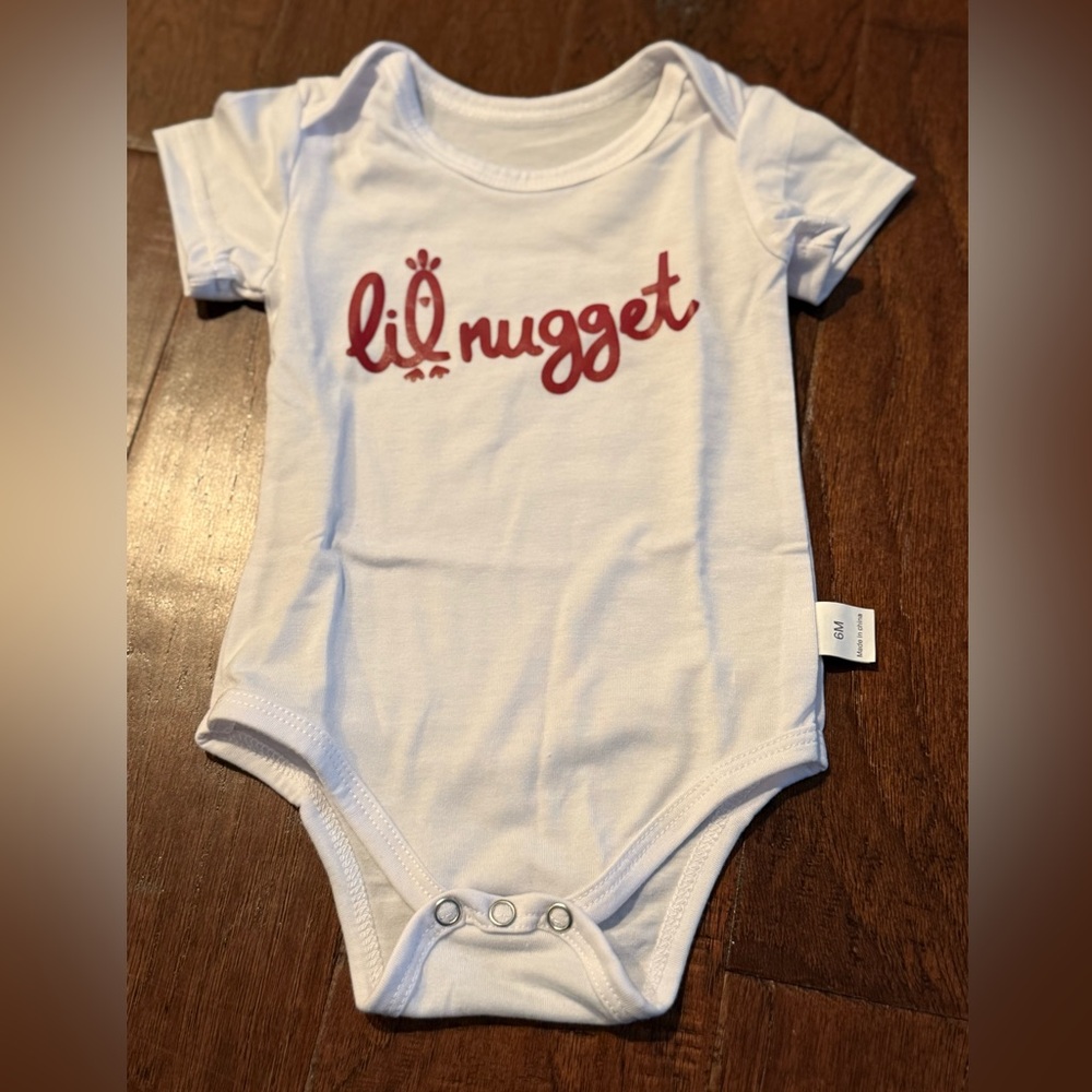 New Lil’Nugget Onesie size 6 months